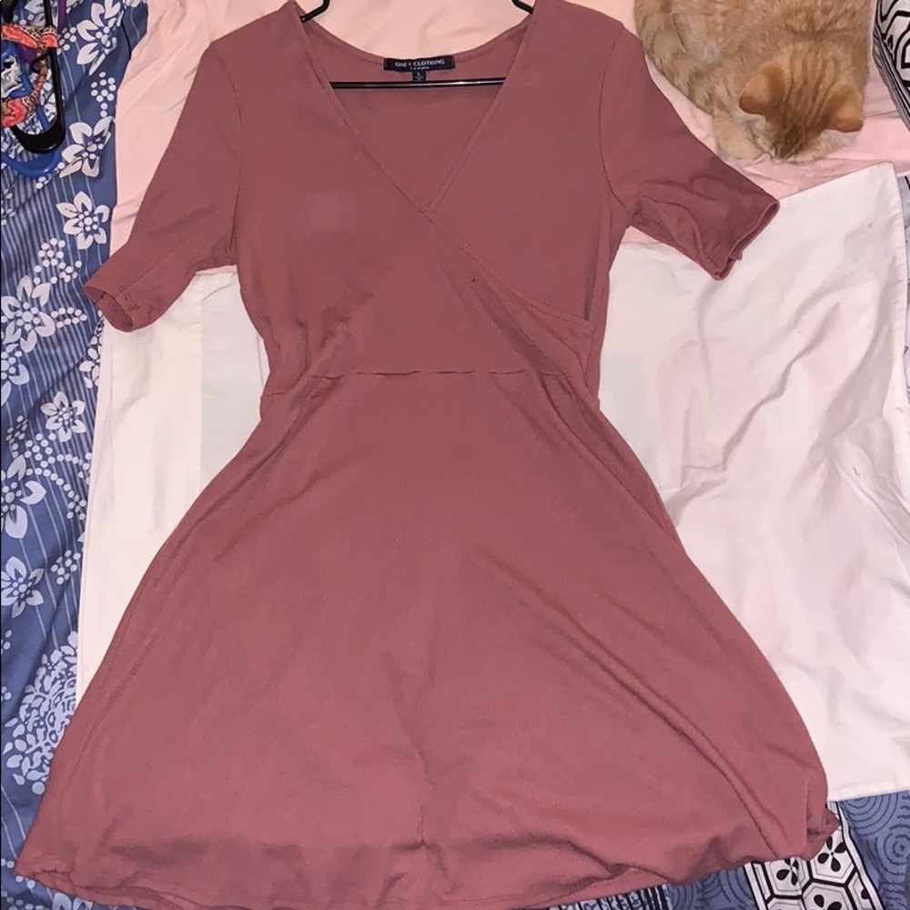 1/4 sleeve front-crossed comfy dress